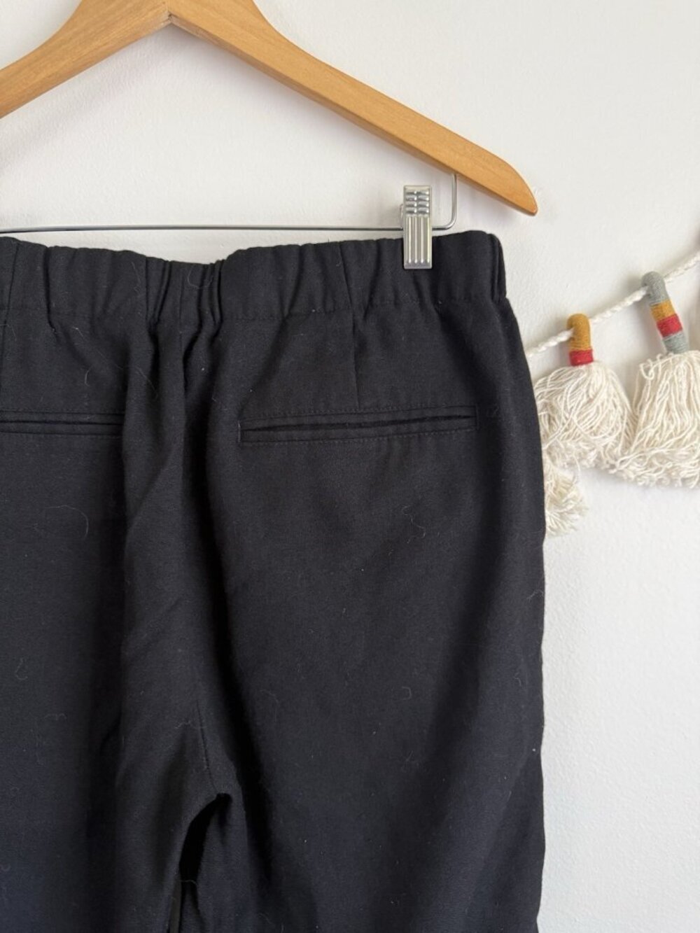 Club Monaco Wool Blend Black Pull On Boiled Pant Dressy Modest Capsule Wardrobe - Picture 8 of 10